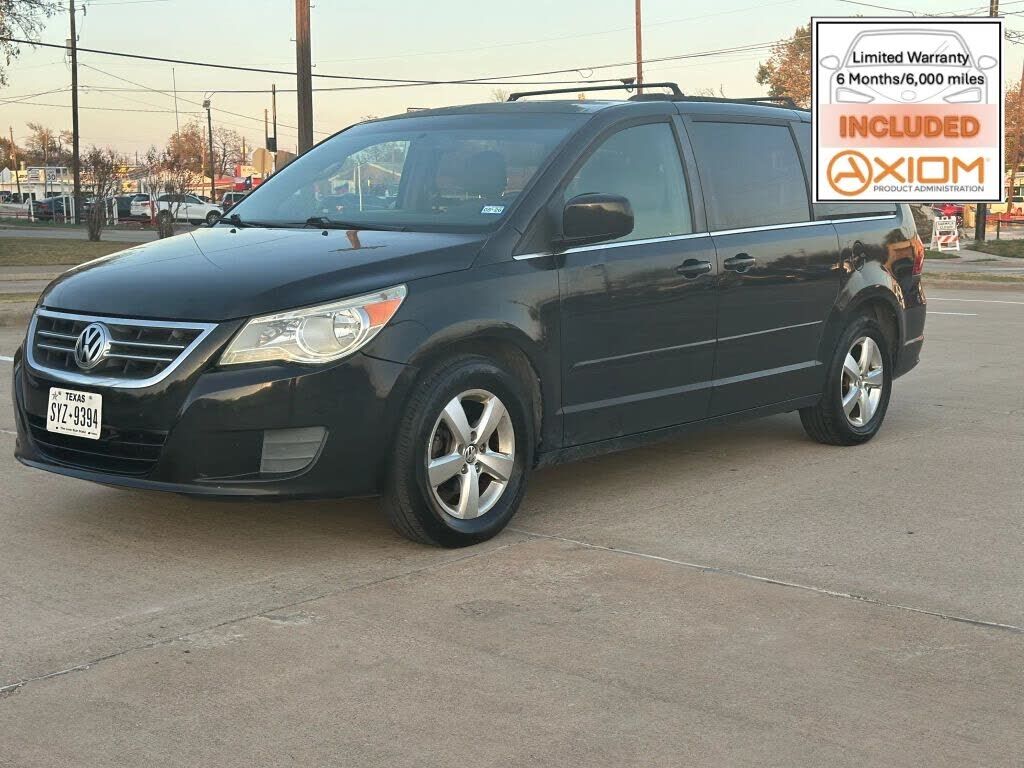 2011 VOLKSWAGEN Routan