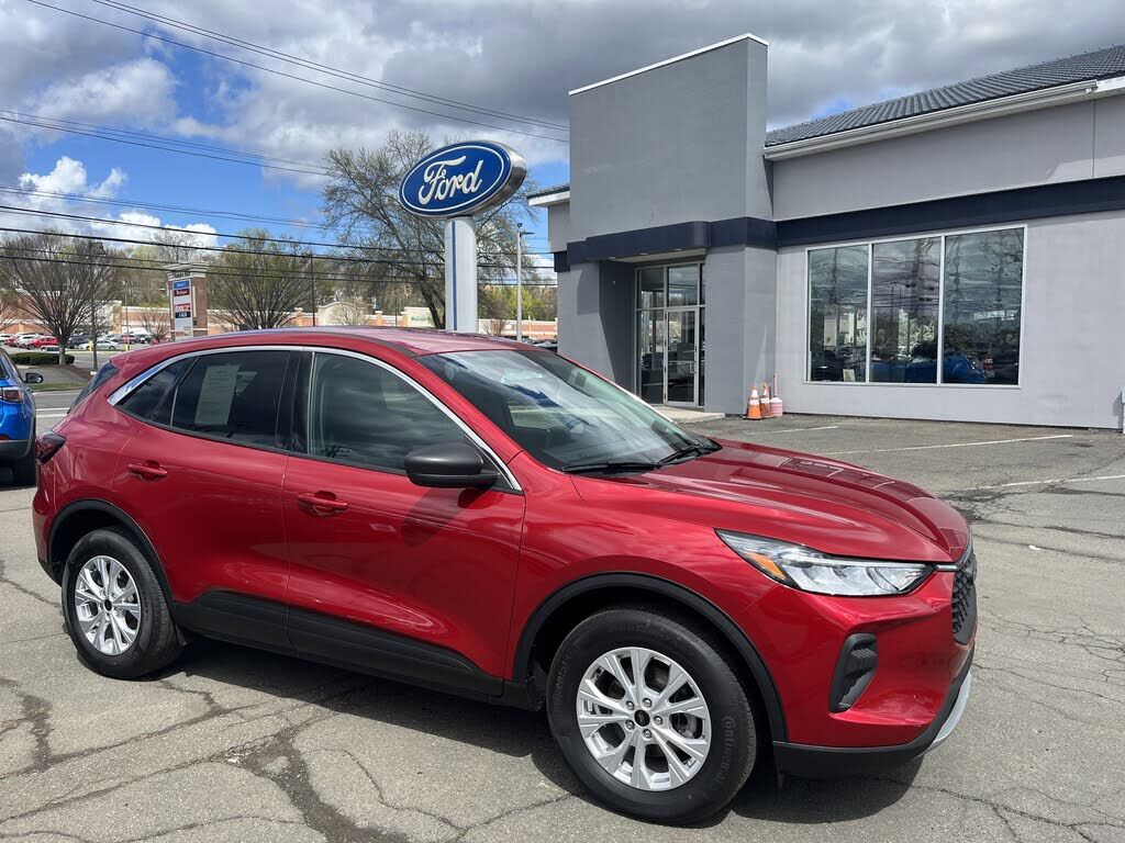 2023 FORD Escape