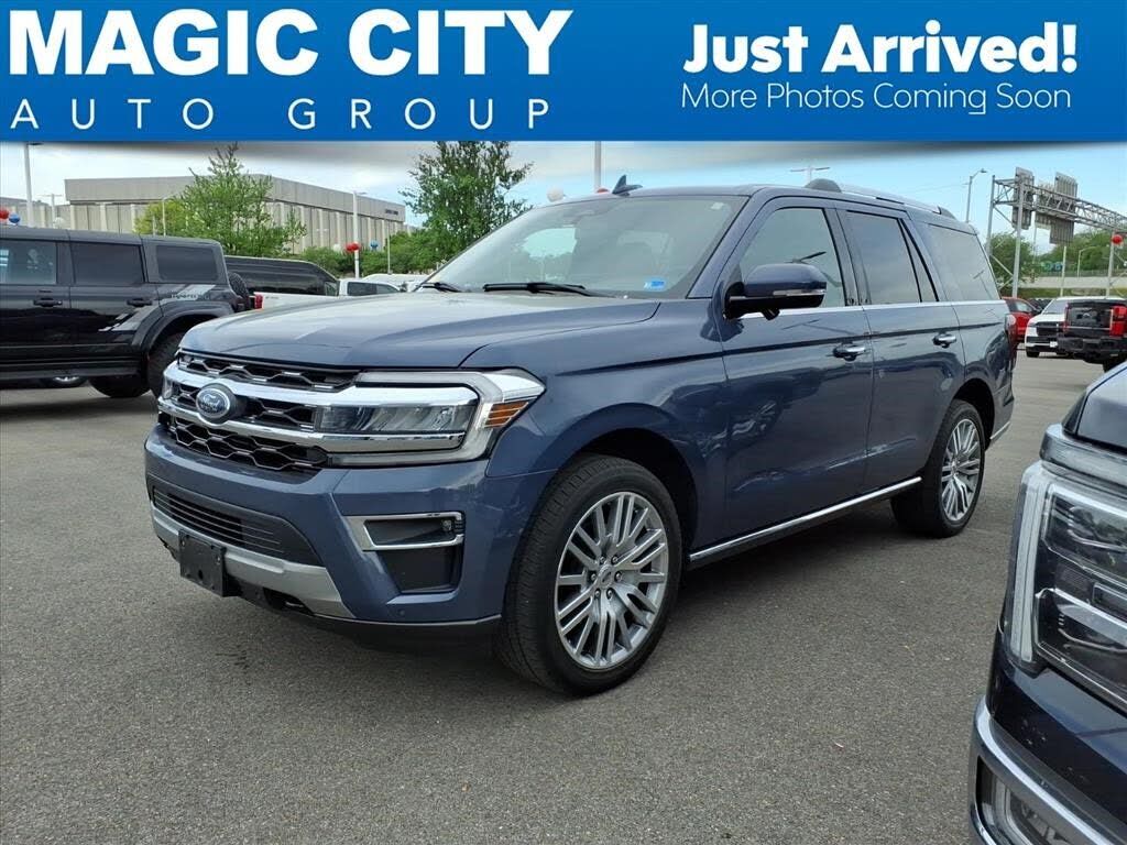 2023 FORD Expedition