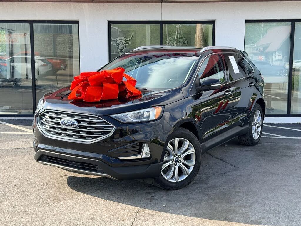 2019 FORD Edge