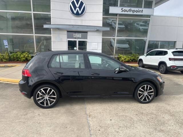 2016 VOLKSWAGEN Golf