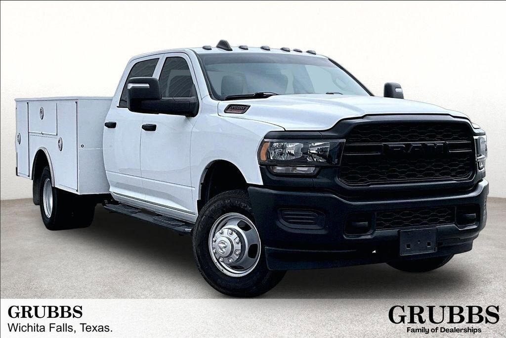 2023 RAM 3500