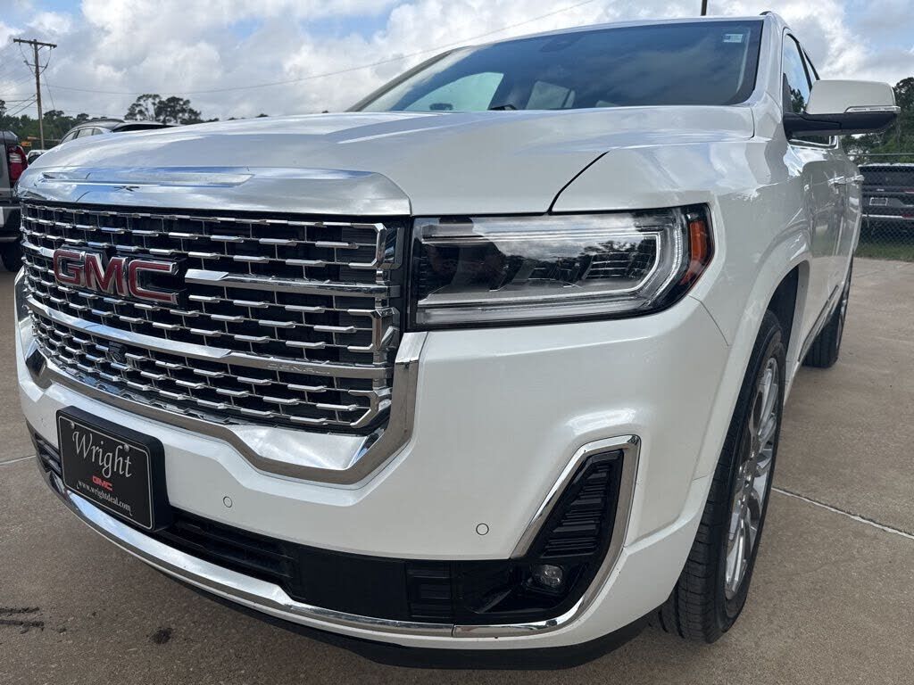 2023 GMC Acadia