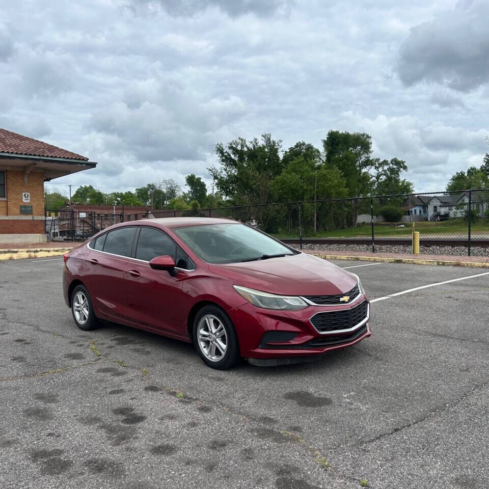 2018 CHEVROLET Cruze