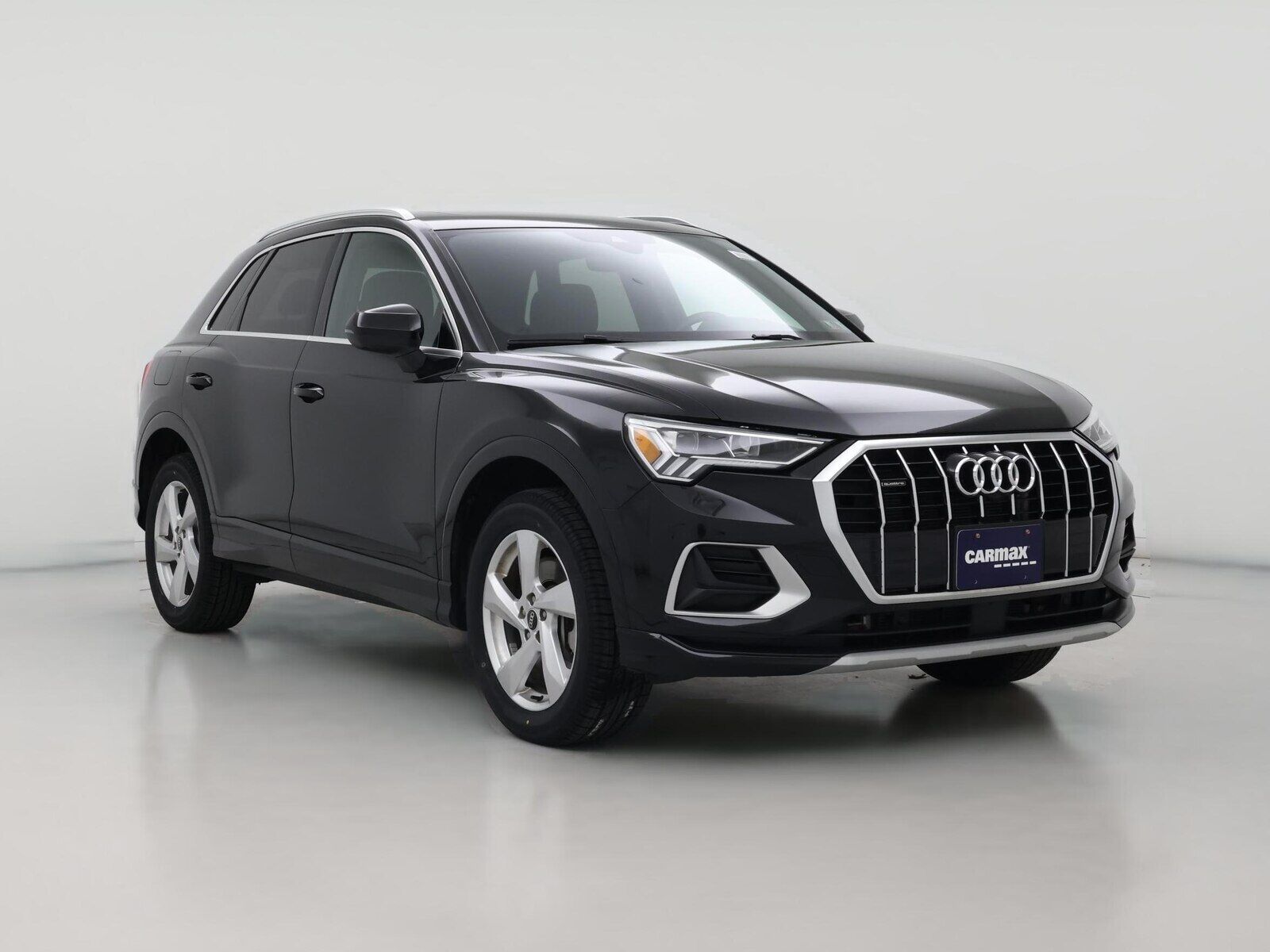 2022 AUDI Q3