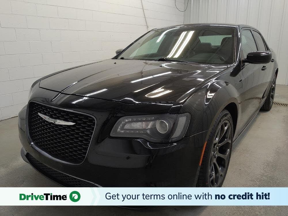 2017 CHRYSLER 300