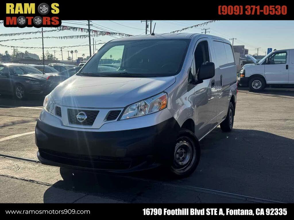 2016 NISSAN NV200