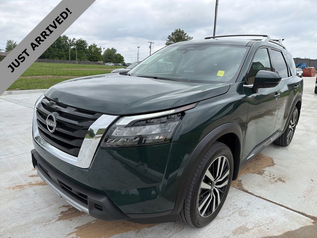 2025 NISSAN Pathfinder