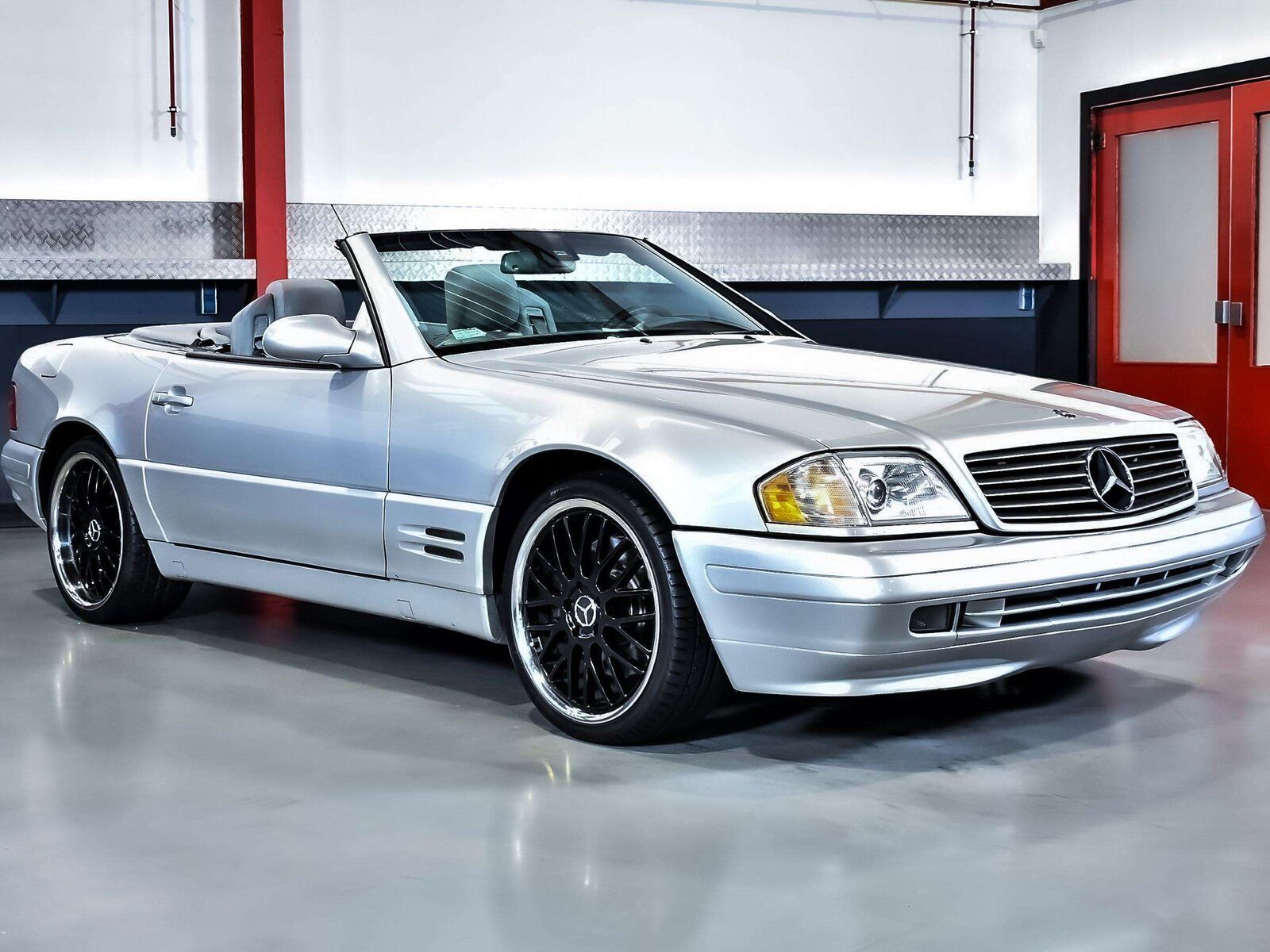 Mercedes-Benz SL-Class