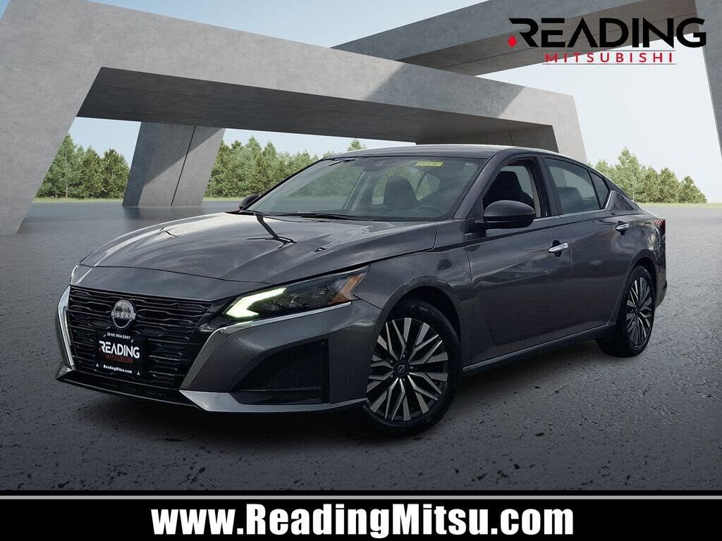 2025 NISSAN Altima