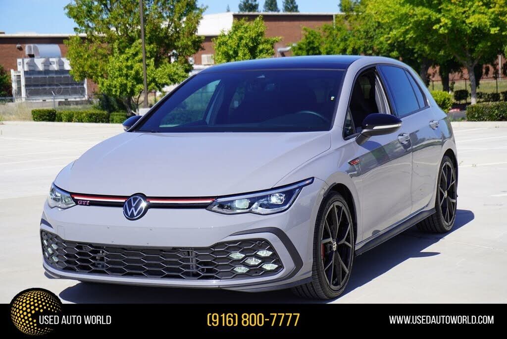 2024 VOLKSWAGEN Golf GTI