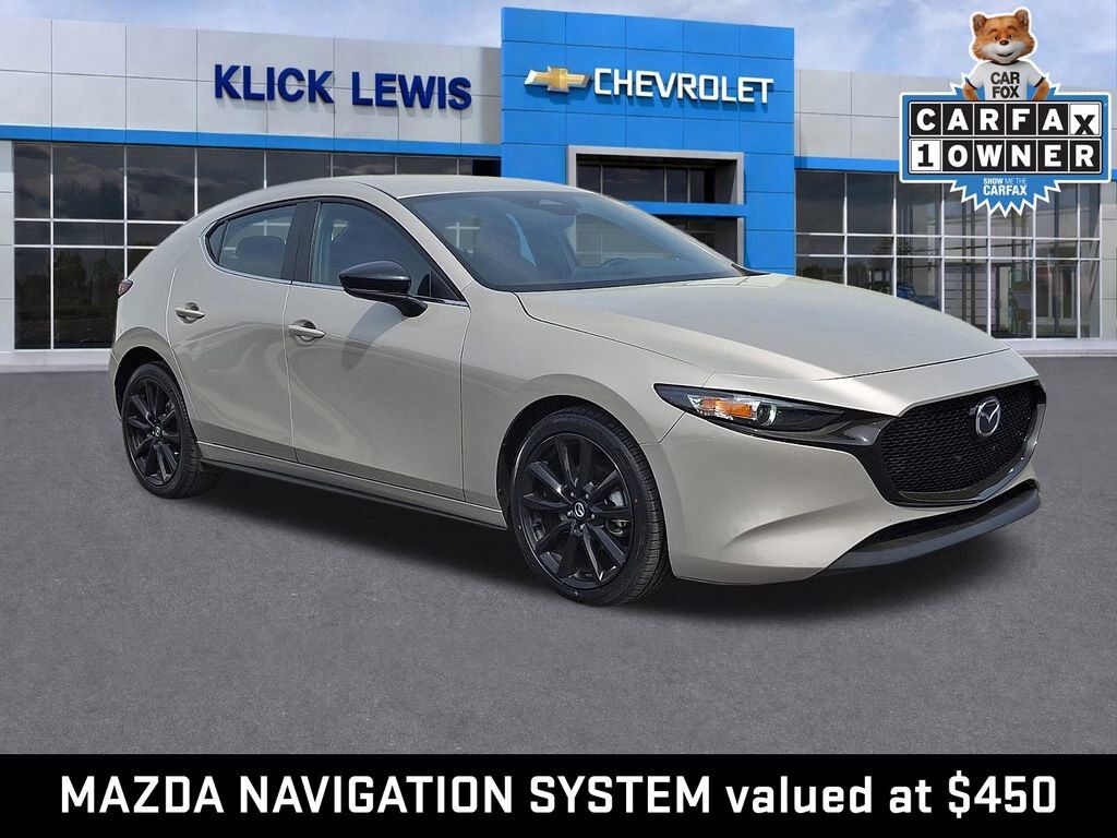 2024 MAZDA Mazda3