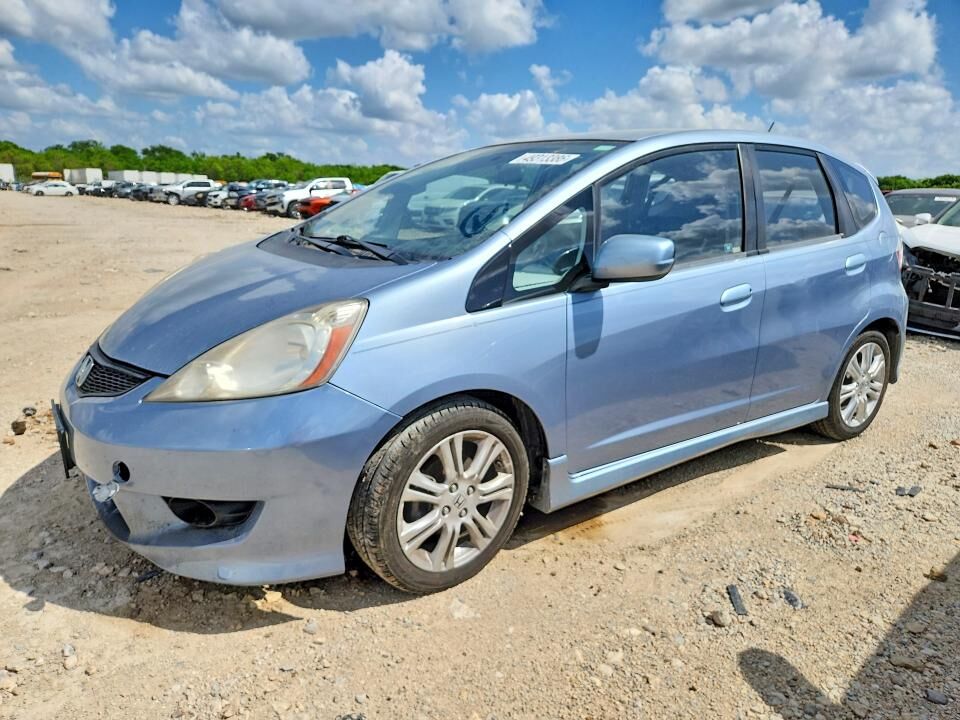 2011 HONDA Fit