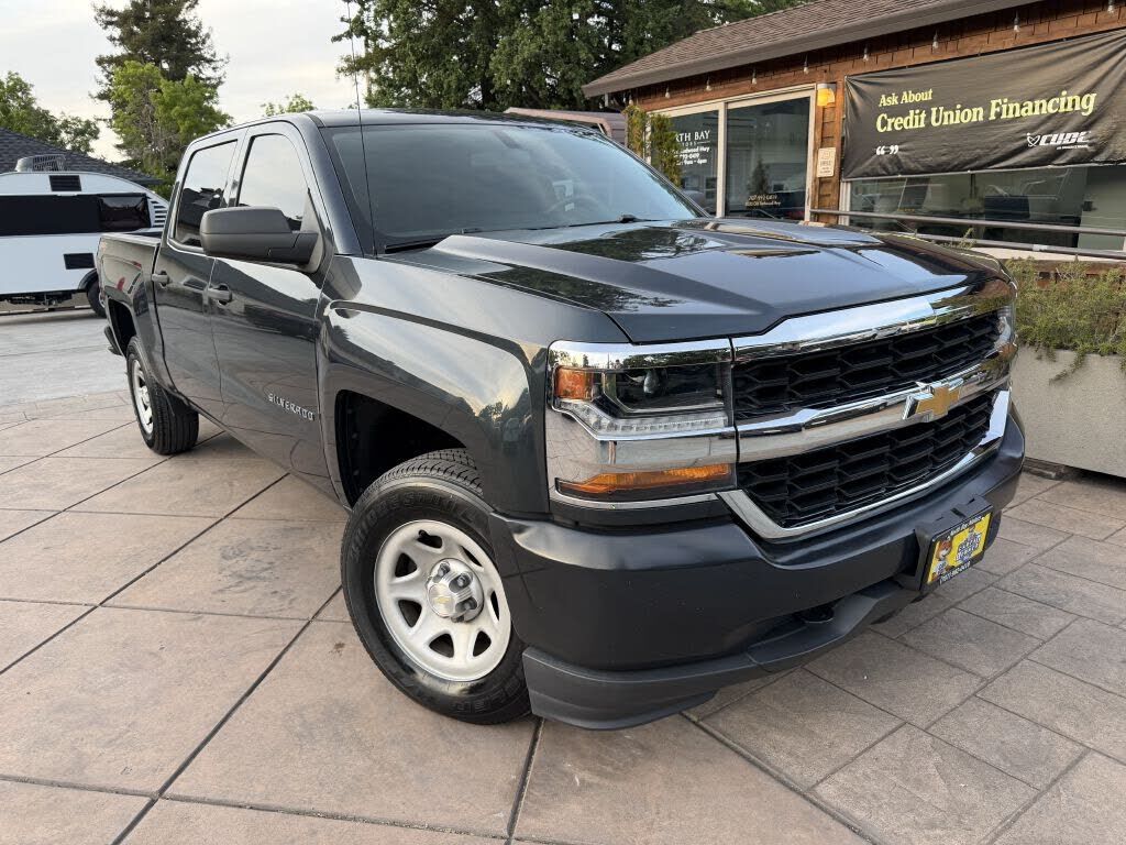 2017 CHEVROLET Silverado