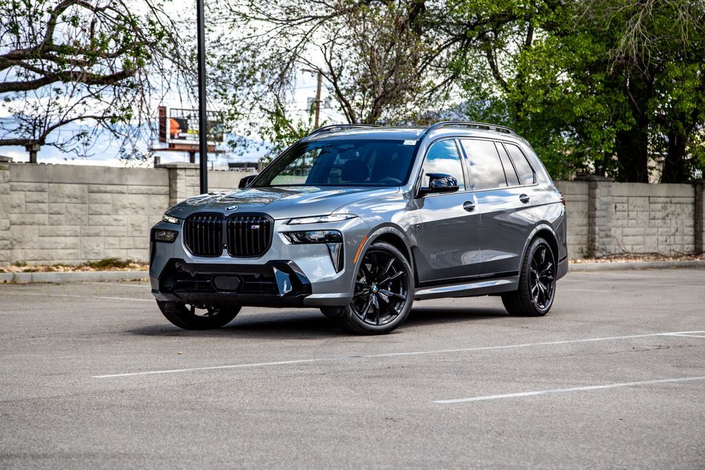 2026 BMW X7