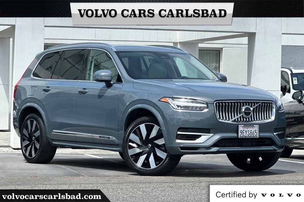 2023 VOLVO XC90