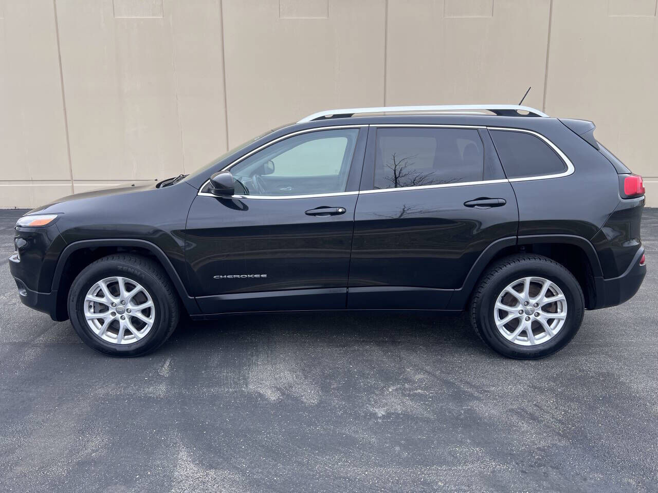 2014 JEEP Cherokee