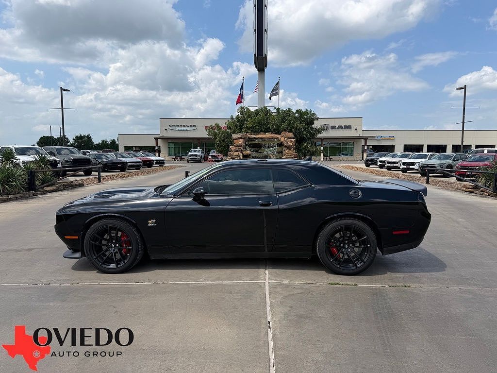 2021 DODGE Challenger