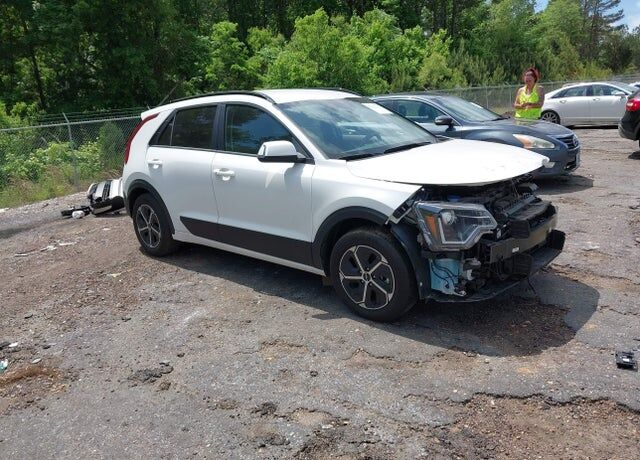 2024 KIA Niro