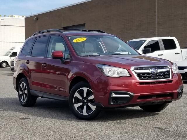 2017 SUBARU Forester