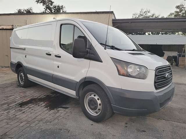2017 FORD Transit