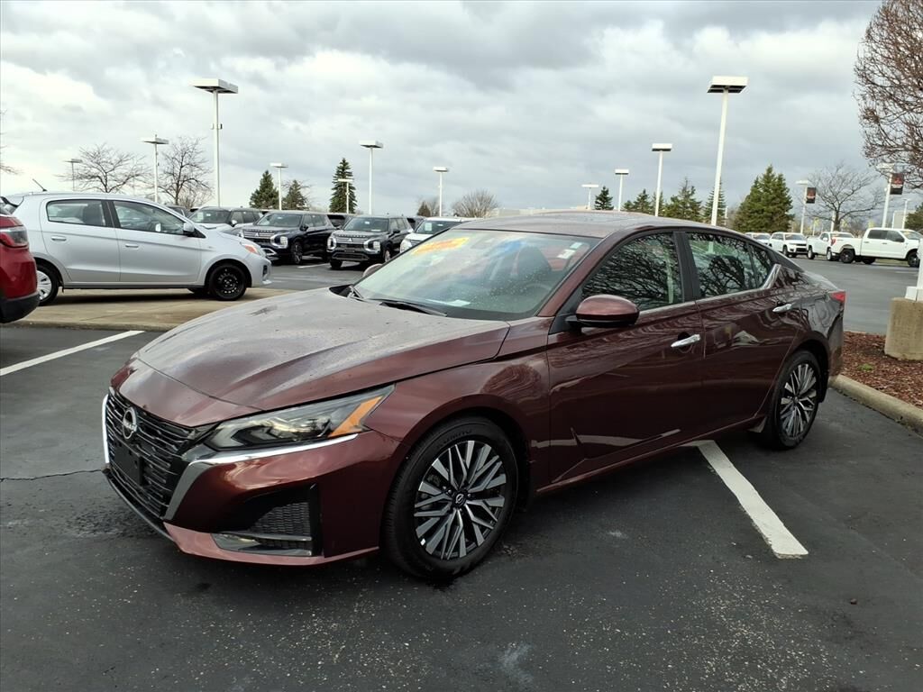 2025 NISSAN Altima