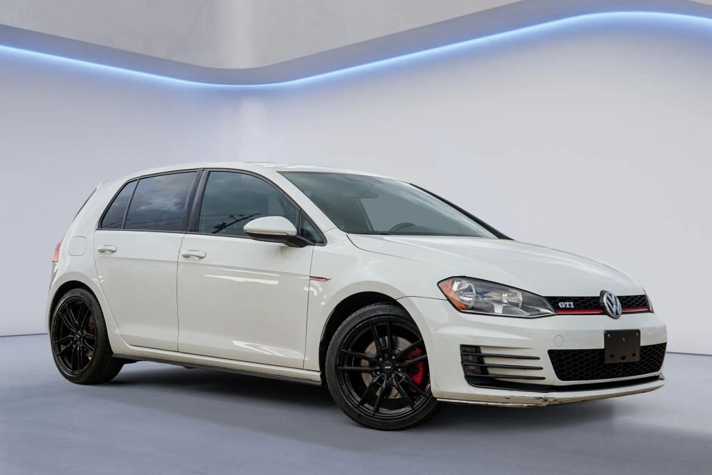 2015 VOLKSWAGEN GTI
