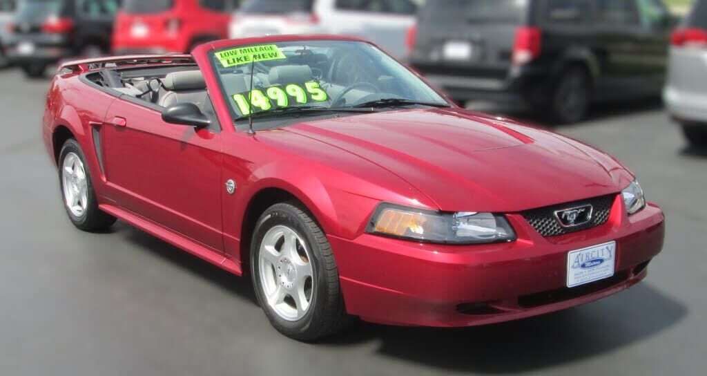 2004 FORD Mustang