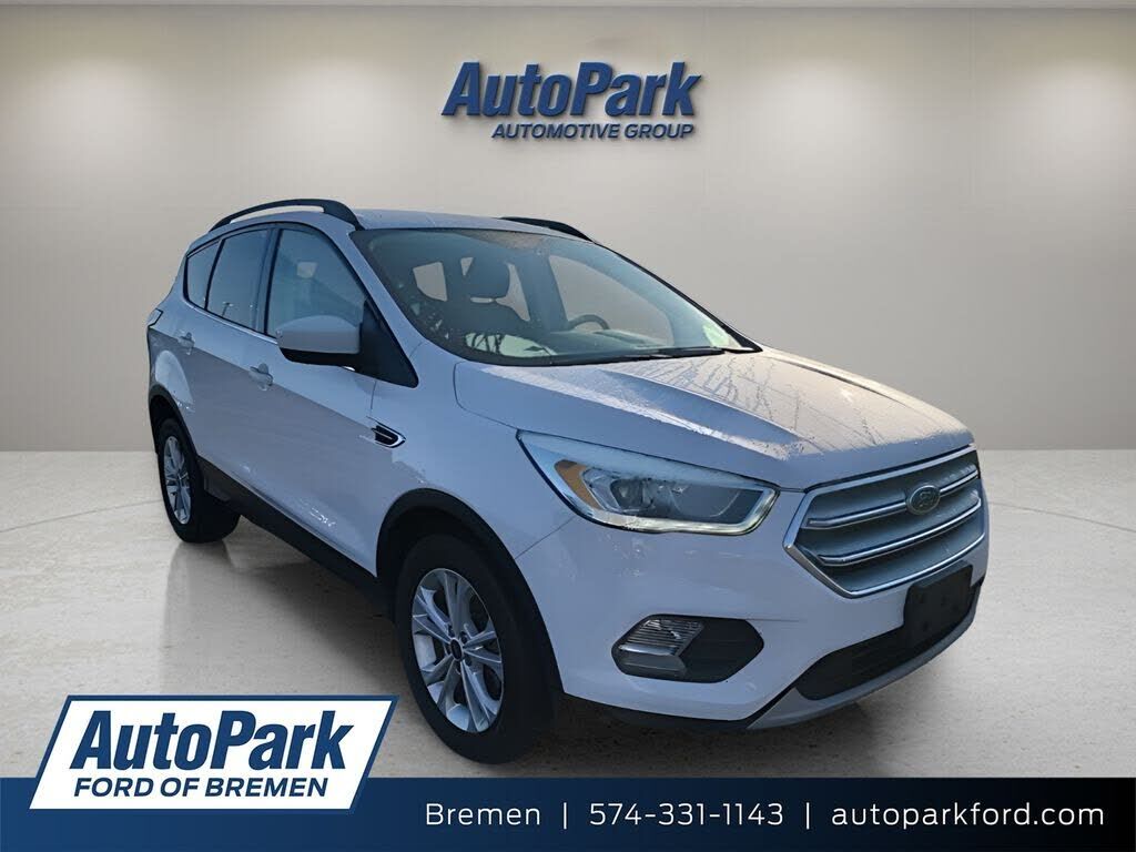 2017 FORD Escape