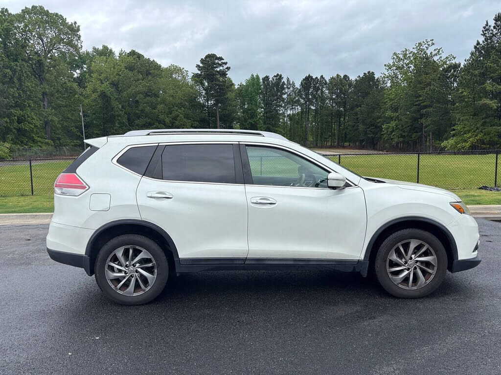 2015 NISSAN Rogue