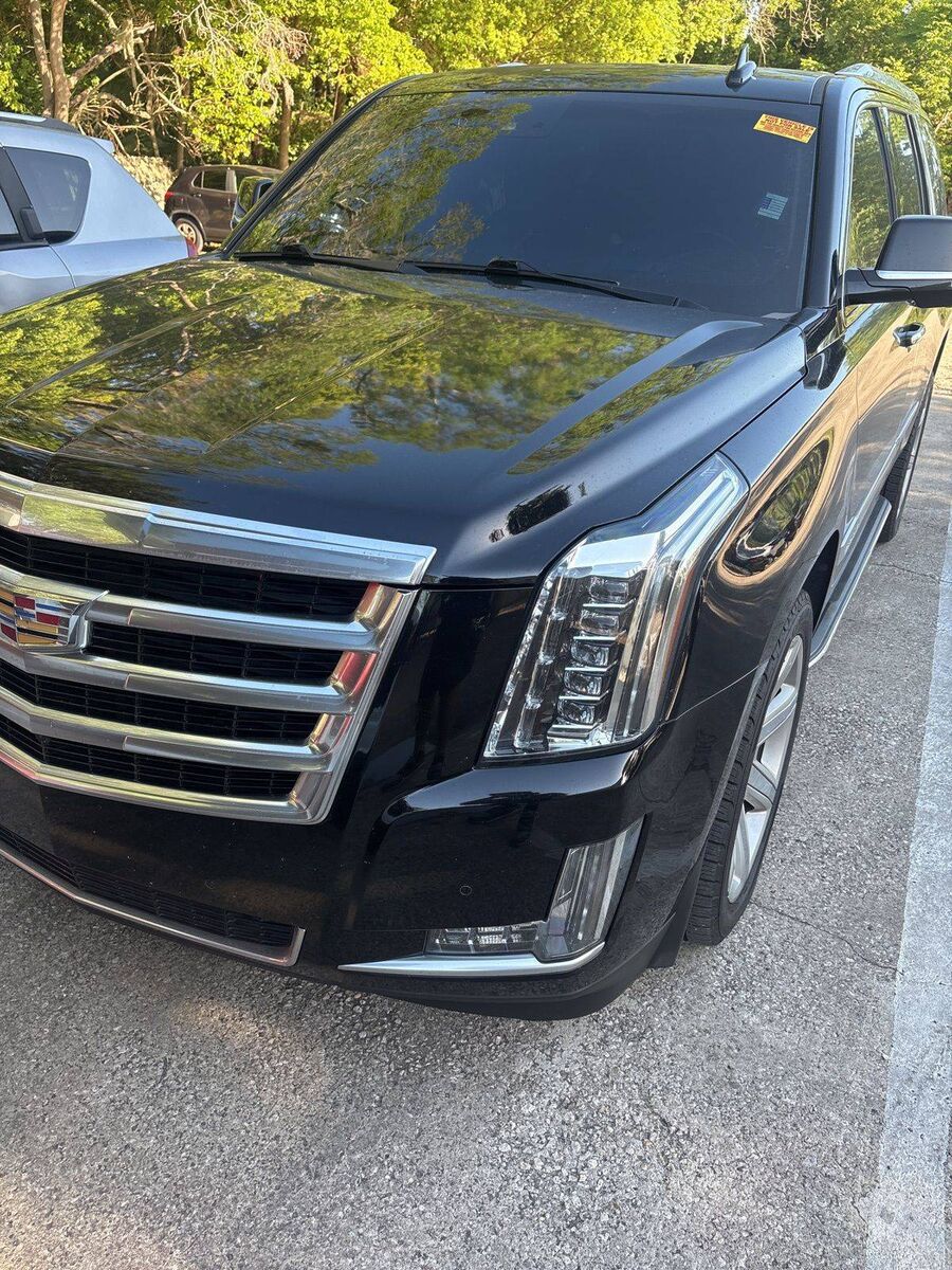 2016 CADILLAC Escalade