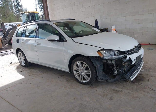 2015 VOLKSWAGEN Golf SportWagen