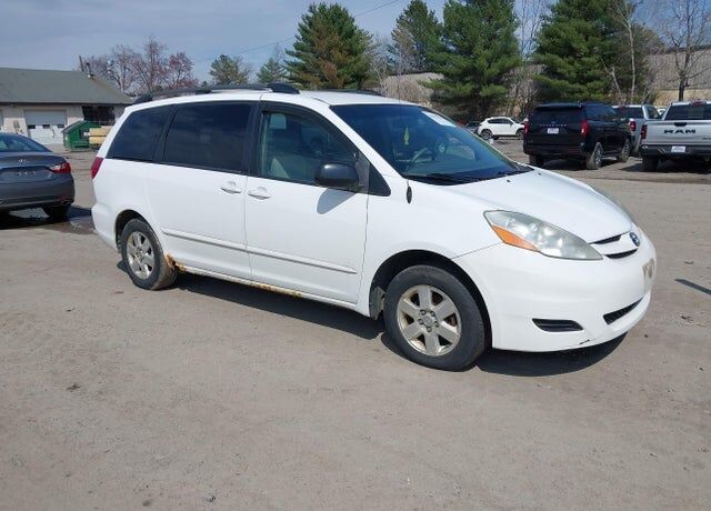 2007 TOYOTA Sienna