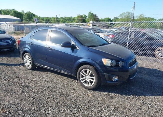 2015 CHEVROLET Sonic