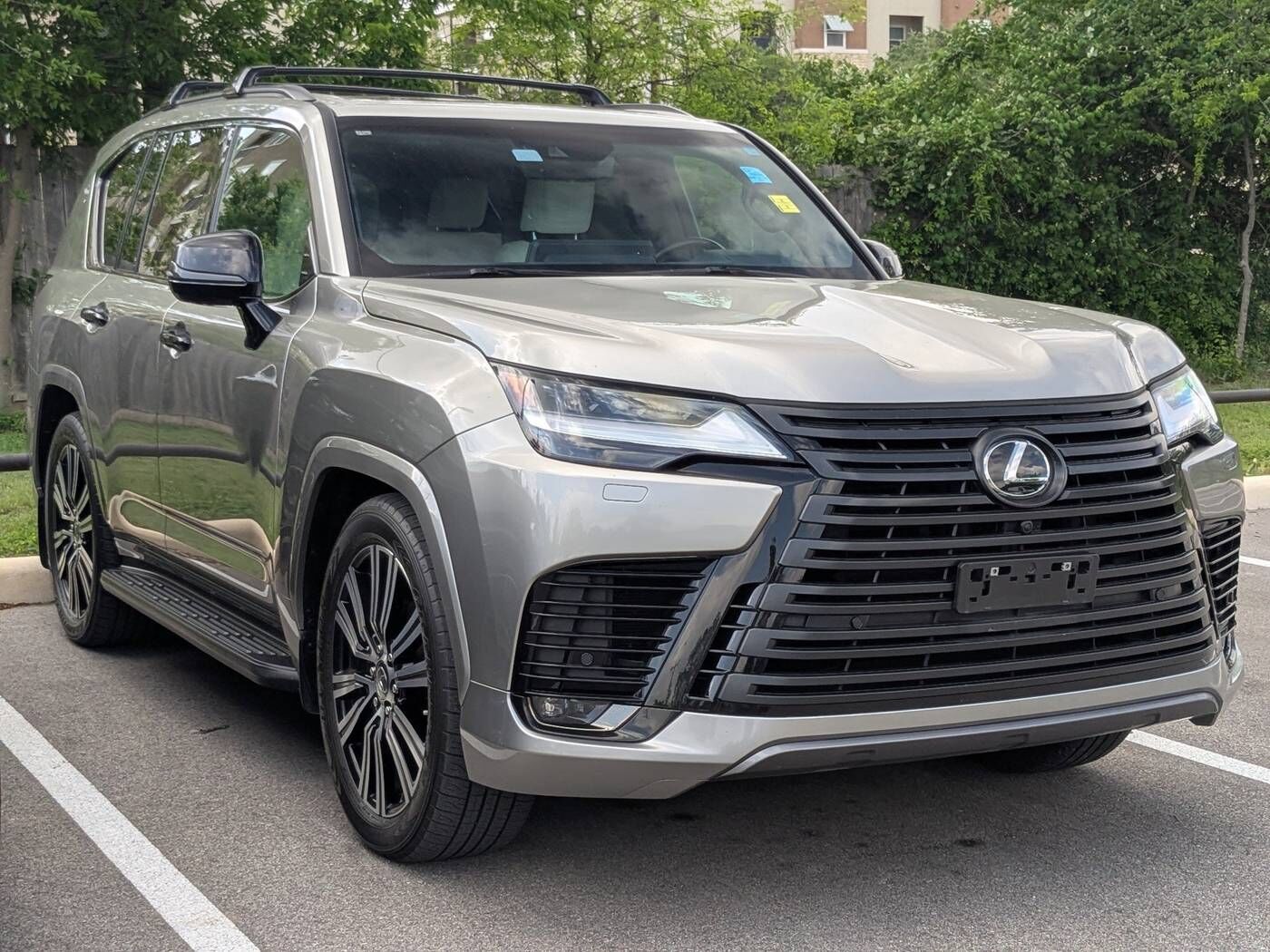 2023 LEXUS LX
