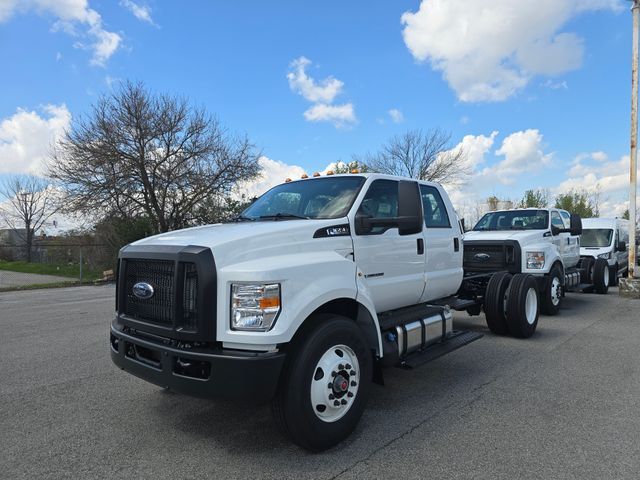 2027 FORD F-650