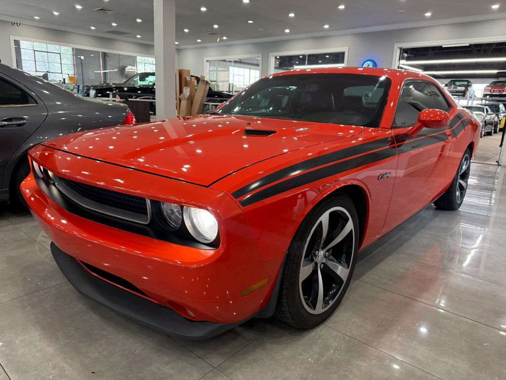 2013 DODGE Challenger