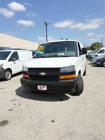 2020 CHEVROLET Express