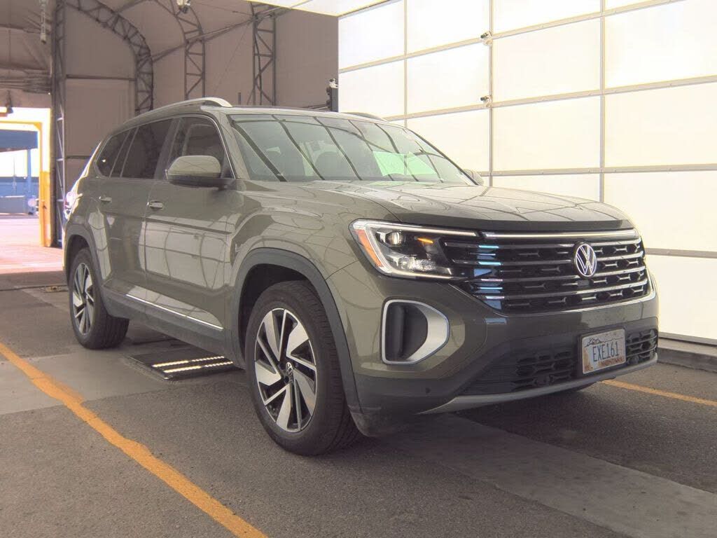 2025 VOLKSWAGEN Atlas
