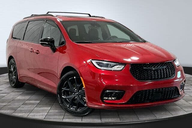 2025 CHRYSLER Pacifica