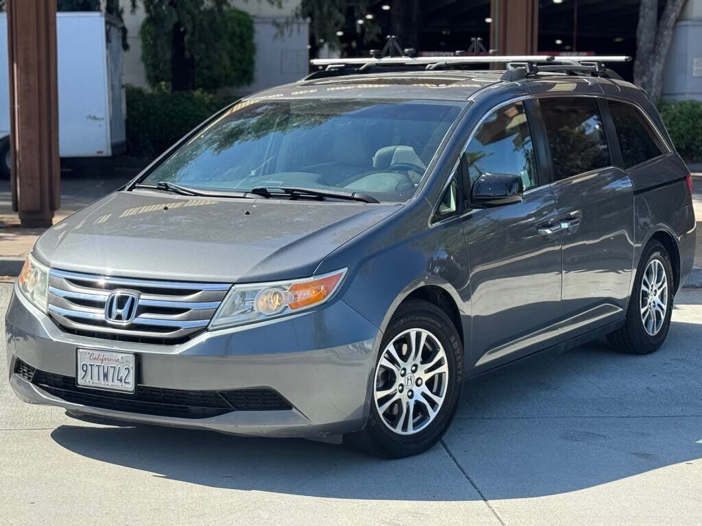 2012 HONDA Odyssey