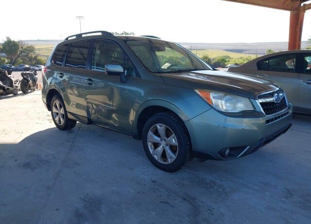 2014 SUBARU Forester