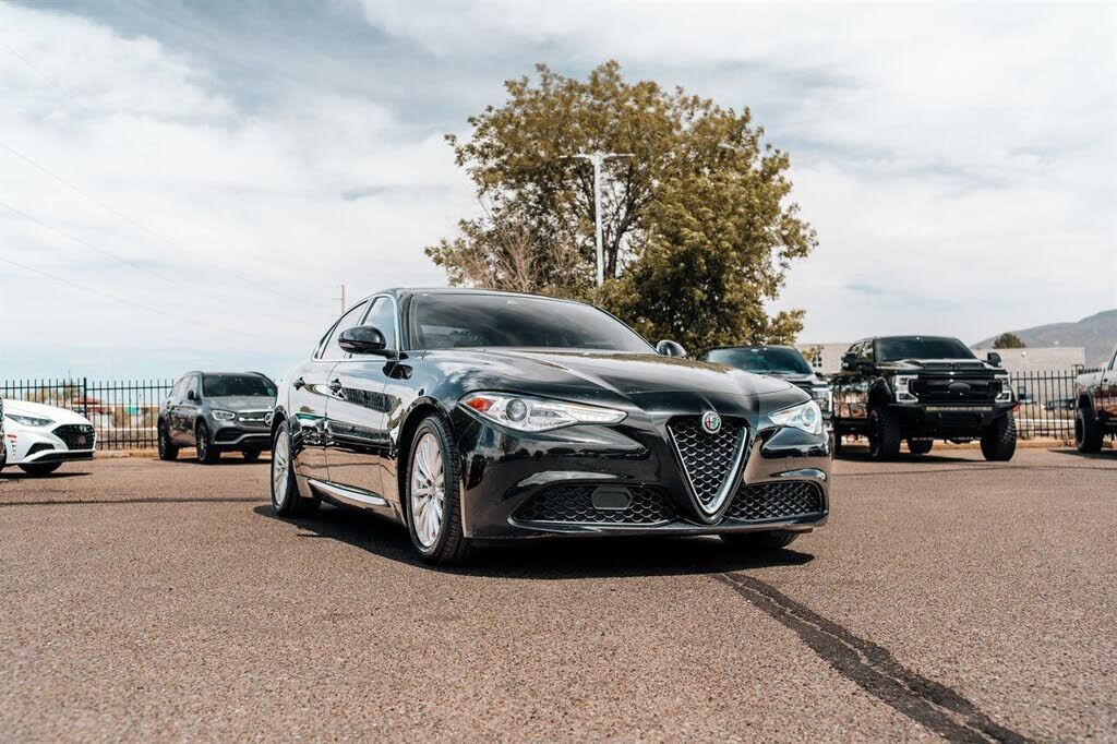 2021 ALFA ROMEO Giulia
