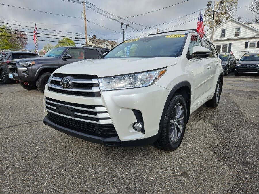 2018 TOYOTA Highlander