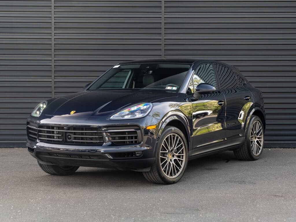 2023 PORSCHE Cayenne