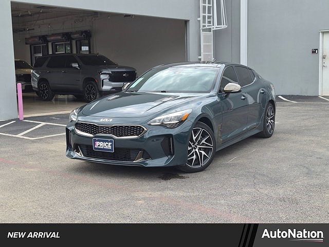 2023 KIA Stinger