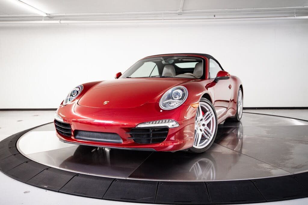 2012 PORSCHE 911