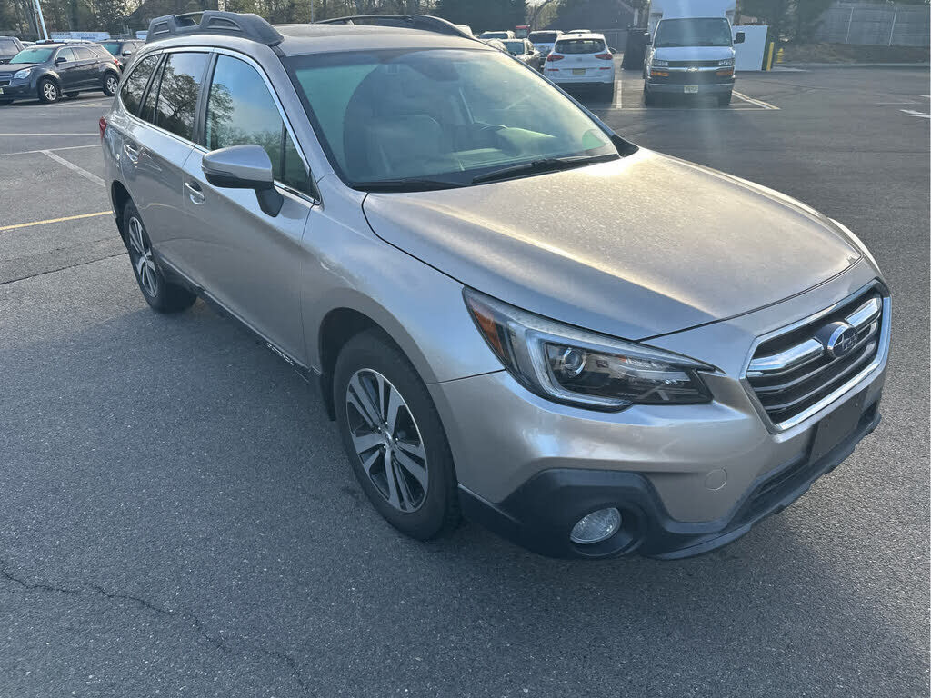 2018 SUBARU Outback