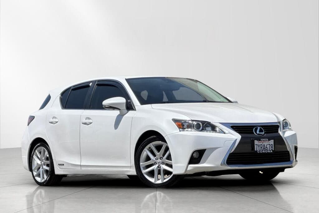 2017 LEXUS CT