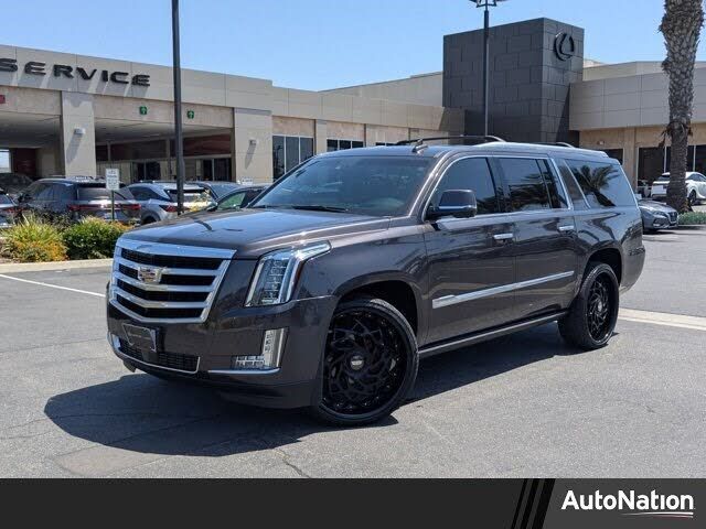 2016 CADILLAC Escalade